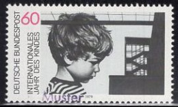 GERMANY(1979) Child. MUSTER (specimen) Overprint. IYC And Human Rights Year. Scott No 1286. - Sonstige & Ohne Zuordnung