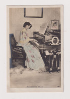 ENGLAND - Gertie Millar Unused Vintage Postcard - Artistes