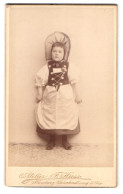 Fotografie F. Huss, Hamburg, Uhlenhorsterweg 12, Portrait Kleines Mädchen In Tracht  - Anonieme Personen