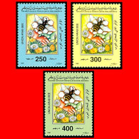 LIBYA 1998 Bees Bee Insects Flowers (MNH) - Bienen