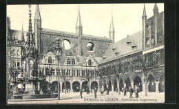 AK Lübeck, Rathaus, Siegesbrunnen  - Lübeck