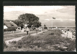 AK Burg /Insel Fehmarn, Strandpartie Mit Spaziergänger  - Fehmarn