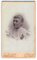 Fotografie E. Rudolph, Hof, Lorenz-Str. 3, Junge Dame Mit Zurückgebundenem Haar  - Anonymous Persons