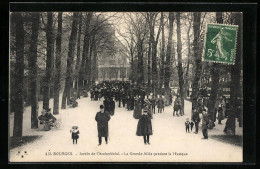 CPA Bourges, Jardin De L`Archeveché  - Bourges