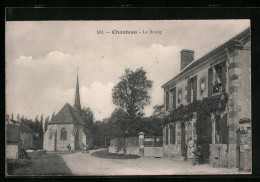 CPA Chanteau, Le Bourg  - Autres & Non Classés