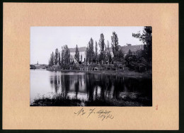 Fotografie Brück & Sohn Meissen, Ansicht Frohburg I. S., Teichpartie Mit Blick Auf Das Schloss  - Lieux