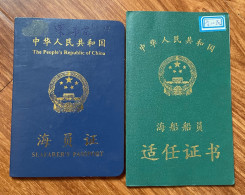 Chinese Seafarer's Passport And Job Certificate - Documents Historiques