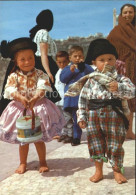 72334120 Nazare_Portugal Kinder Trachten - Other & Unclassified