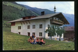 Cartolina St. Jakob /Ahrntal, Haus Obermair-Hof Mit Besuchergruppe  - Other & Unclassified