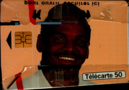 TELECARTE 50....JOUEUR DE FOOT    FRANCE 98..NEUVE SOUS BLISTER... - 50 Unidades