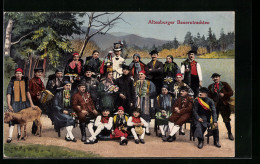 AK Familie In Altenburger Bauerntrachten Vorm See  - Costumes