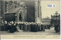 PLOUGASTEL-DAOULAS- SORTIE DE LA MESSE - Plougastel-Daoulas