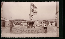 Foto-AK Strandburg Mit Schriftzug Aus Muscheln Elbflorenz, Reichskriegsflagge  - Sculpturen