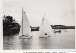 Photographie Photo Anonyme Vintage Snapshot Voilier Voile Bateau Régate - Boats