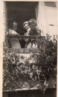 Photographie Photo Anonyme Vintage St Chéron Fenêtre  Jardin - Personnes Anonymes
