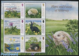 Alderney 2015 Flora & Fauna S/s, Mint NH, Nature - Animals (others & Mixed) - Flowers & Plants - Hedgehog - Rabbits / .. - Alderney