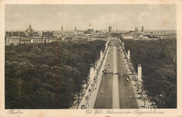 Postcard Germany Berlin Brandenburg Gate - Brandenburger Deur