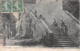 45 PITHIVIERS ESCALIER DE LA POTERNE - Pithiviers