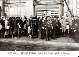 LYON - Gare Des Brotteaux - Arrivée Des Blessés Rapatriés D'Allemagne - Altri & Non Classificati