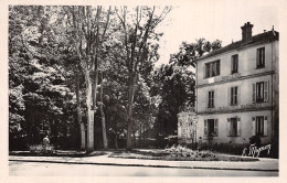 77 BOIS LE ROI SQUARE DE LA POSTE - Bois Le Roi