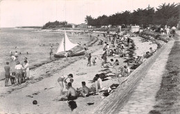 17 L ILE DE RE LA FLOTTE EN RE LA PLAGE - Ile De Ré