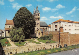 77 MELUN L EGLISE NOTRE DAME - Melun