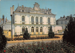 72 CHÂTEAU DU LOIR L HOTEL DE VILLE - Chateau Du Loir