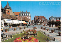 14 DEAUVILLE LE CENTRE VILLE - Deauville