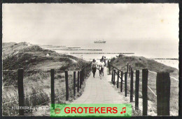 KOUDEKERKE Strandopgang Met Langsvarend Schip 1968 - Other & Unclassified