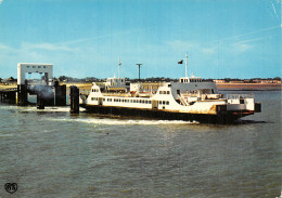 17 ILE DE RE BAC AMPHIDROME - Ile De Ré