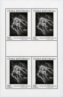 A 953 Czech Republic Taras Kuscynskyj, Cuddled 2017 - Unused Stamps