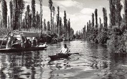 México - XOCHIMILCO - Vista De Un Canal - REAL PHOTO Foto - Ed. Desconocido 144 - Mexico