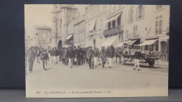 1732 . 3 CARTES . LA ROCHELLE . EMBARQUEMENT DES FORCATS . DECHARGEMENT D'UN MORUTIER  . REPRODUCTION - La Rochelle