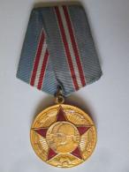 USSR/Russia:Medaille 50 Ans Aux Forces Armees De L'URSS 1918-1968/Medal 50 Years To The Armed Forces Of USSR,diam=37 Mm - Russie