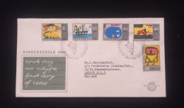 C) 1965. NETHERLANDS. FDC. SENT TO ENGLAND. MULTIPLE EASTER DAY STAMPS. XF - Autres & Non Classés