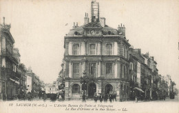 SAUMUR : L'ANCIEN BUREAU DES POSTES ET TELEGRAPHES - Saumur