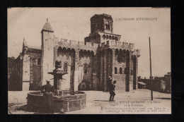 CPA - 63 - Royat-les-Bains - L'Eglise Et La Fontaine - Animée - Non Circulée (coin Plié) - Royat