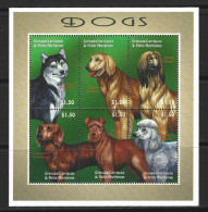 ● 2000 GRENADA ֎ DOGS ֍ Cani ● Chiens ● Animali ● BF ** Di 6 Valori ● $ 9,00 ● Lotto N. XX ● - Grenada (1974-...)
