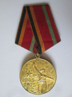 USSR/Russia:Medaille 30 Ans Depuis La Victoire De La SGM 1945-1975/Medal 30 Years Since The Victory In WWII,diam=36 Mm - Russland
