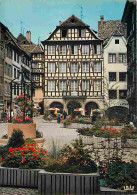 67 - Strasbourg - La Place Du Marché Aux Cochons De Lait - Fleurs - CPM - Voir Scans Recto-Verso - Strasbourg
