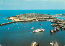 35 - Saint Malo - Emerauude Line Car-ferry Assurant La Liaison St-Malo - Jersey - Guernesey - Au Fond, La Cité Corsaire  - Saint Malo