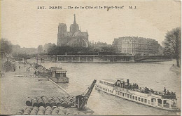 X123828 PARIS 1° I°    ILE DE LA CITE ET LE PONT NEUF BATEAU MOUCHE - Paris (01)
