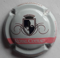 Royal Coteau : Capsule N° 22.f (Rose, 2008) Assez Bon état - Autres & Non Classés