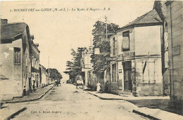 - Maine Et Loire -ref-B104- Rochefort Sur Loire - La Route D Angers -tabac - Hôtel Du Lion D Or - Tabacs - Hôtels - - Autres & Non Classés