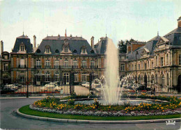 86 - Poitiers - Place De La Préfecture - CPM - Voir Scans Recto-Verso - Poitiers