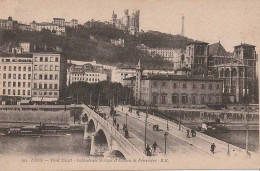 CPA - LYON  - Pont Tilsitt - Cathédrale St Jean Et Coteau De Fourrière - Lyon 2