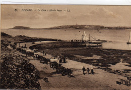 Dinard La Cale à Marée Basse - Dinard