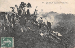 Une Foire En BASSE-NORMANDIE - Boucheries Et Rôtisseries - Autres & Non Classés