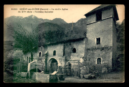 73 - GRESY-SUR-ISERE - LA VIEILLE EGLISE ET FONTAINE ROMAINE - Gresy Sur Isere