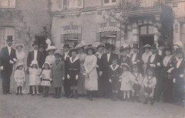 VILLEDIEU LA BLOUERE 1913 MARIAGE  HENRI ROBERT ET YVONNE THOMAS FILLE DU MAIRE PHILBERT THOMAS RUE DU GD LOGIS - Autres & Non Classés